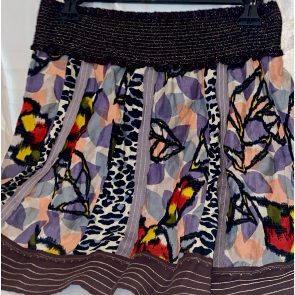 FREE PEOPLE High waist Mini Skirt SZ small~ Sits right above the KNEE
